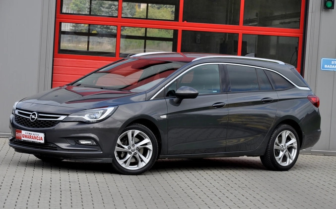 Opel Astra cena 43999 przebieg: 169875, rok produkcji 2016 z Zielonka małe 781